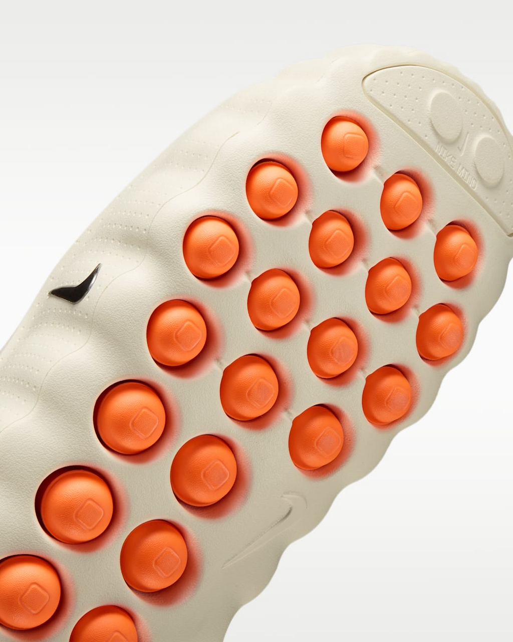 Nike Mind 001 Women's Pregame Mules